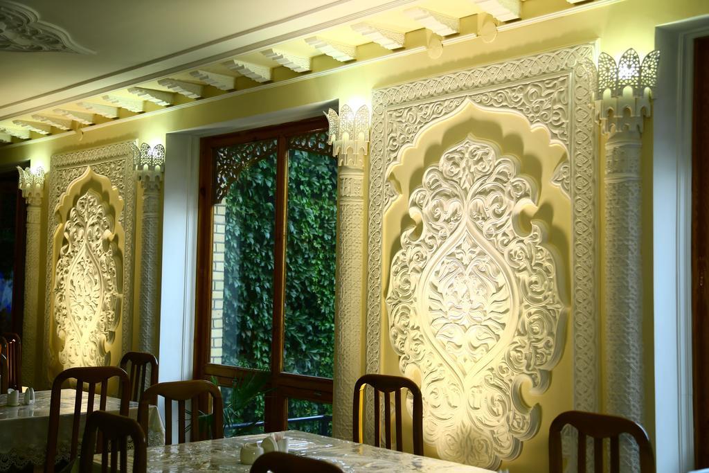 Hotel Caravan Serail Самарканд Екстериор снимка