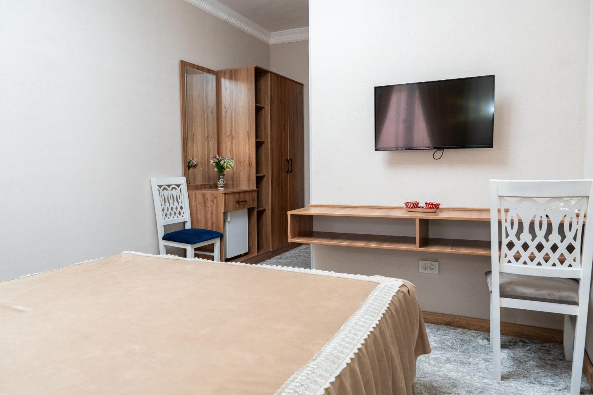 Hotel Caravan Serail Самарканд Екстериор снимка