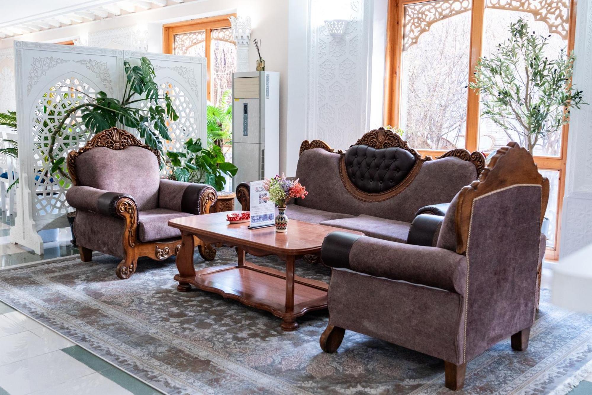 Hotel Caravan Serail Самарканд Екстериор снимка