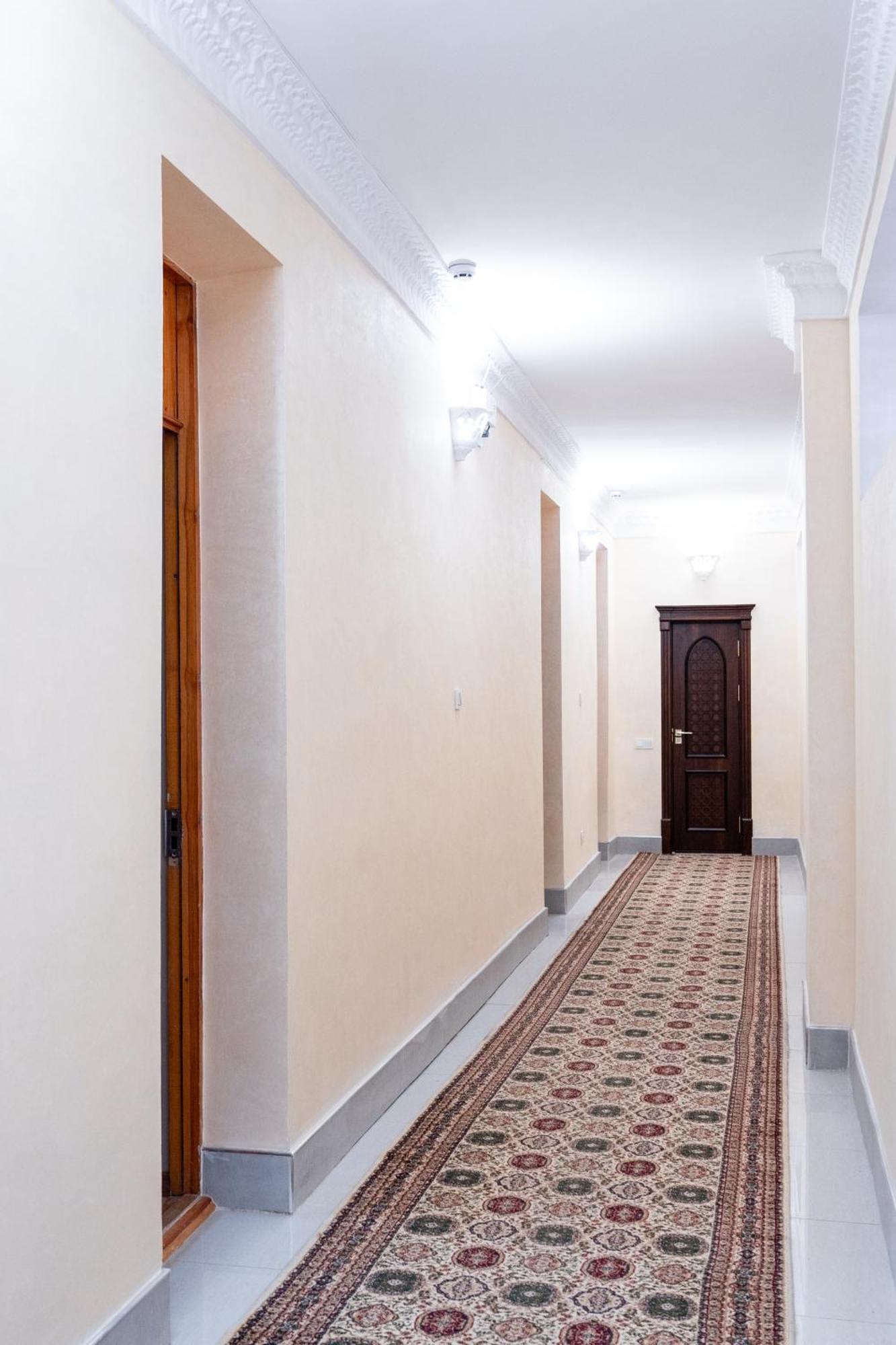 Hotel Caravan Serail Самарканд Екстериор снимка